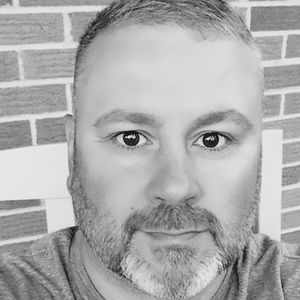 Meet your Posher, Christopher